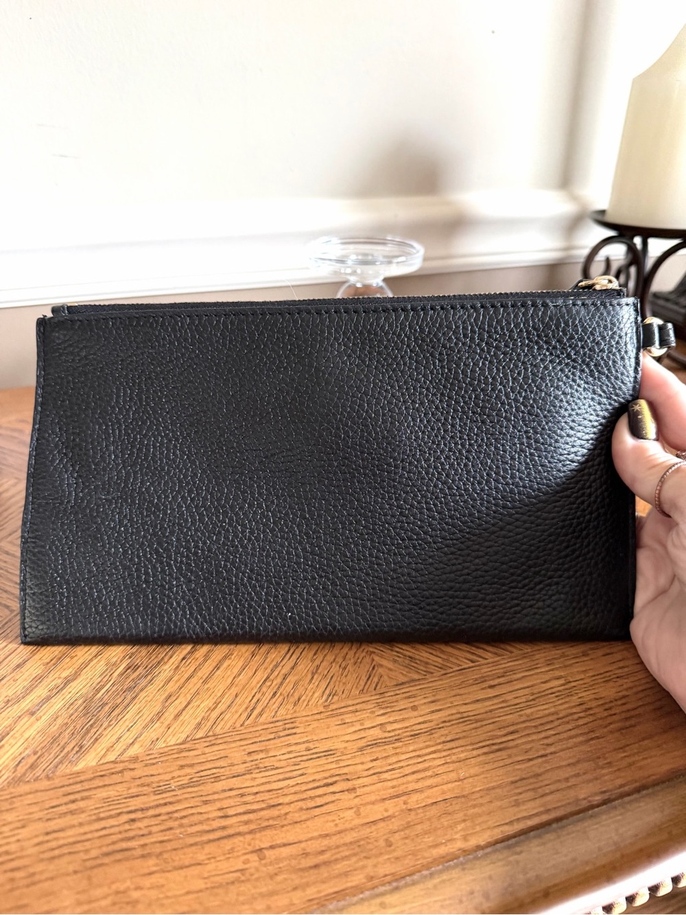 Micheal Kors Fulton black pebble Leather Wristlet Clutch with Gold Accent in EUC - Picture 3 of 8